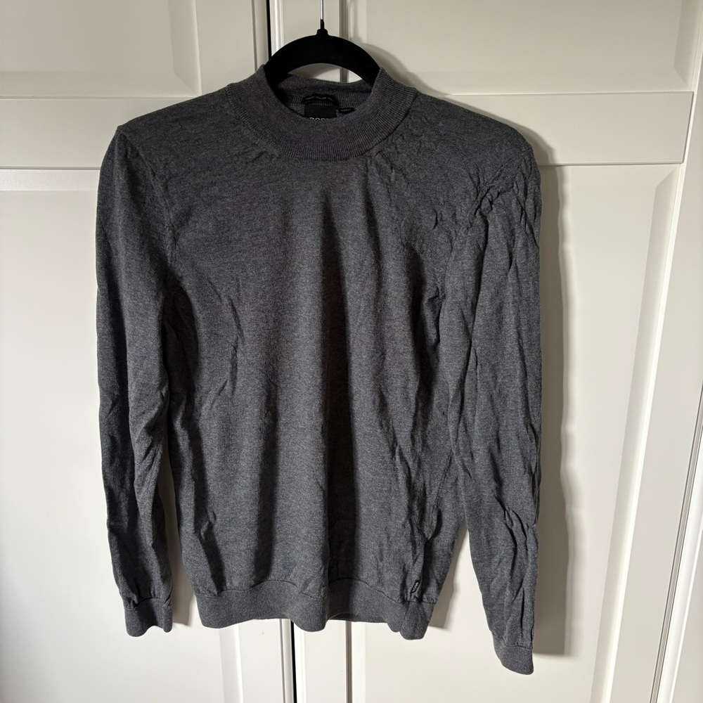 HUGO BOSS Men's Gray turtle neck Sweater